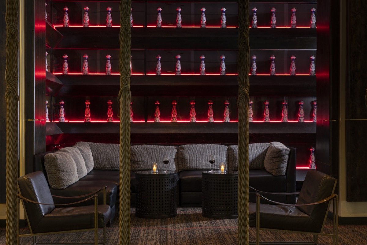 VBar lounge inside Hotel Valencia at Santana Row